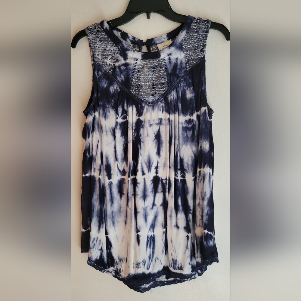 Knox Rose Womens M top